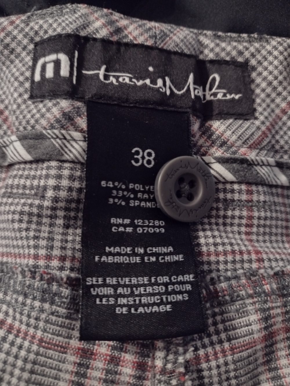 Travis Mathew Golf Shorts Mens Size 38 Red Gray Plaid Stretch Preppy Outdoors - Picture 6 of 6